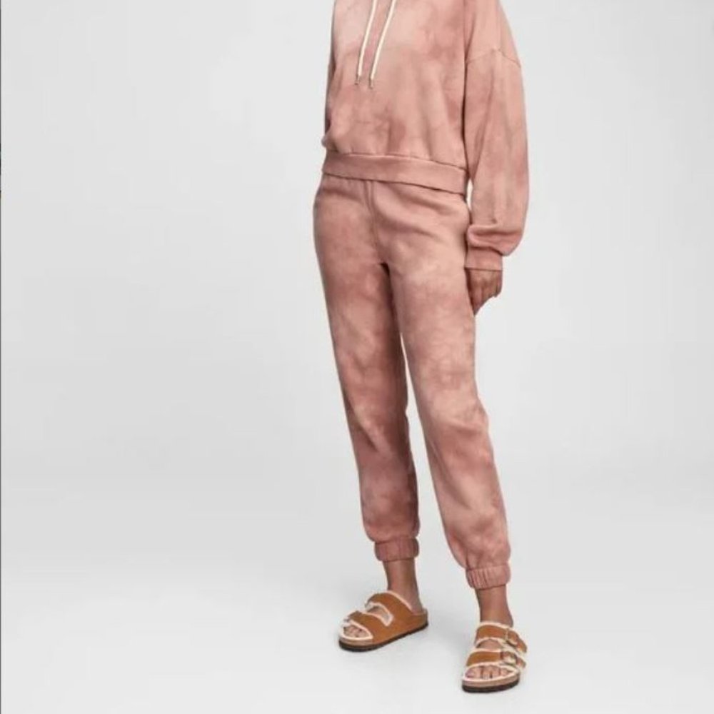 GAP Vintage Soft High Rise Fleece Joggers